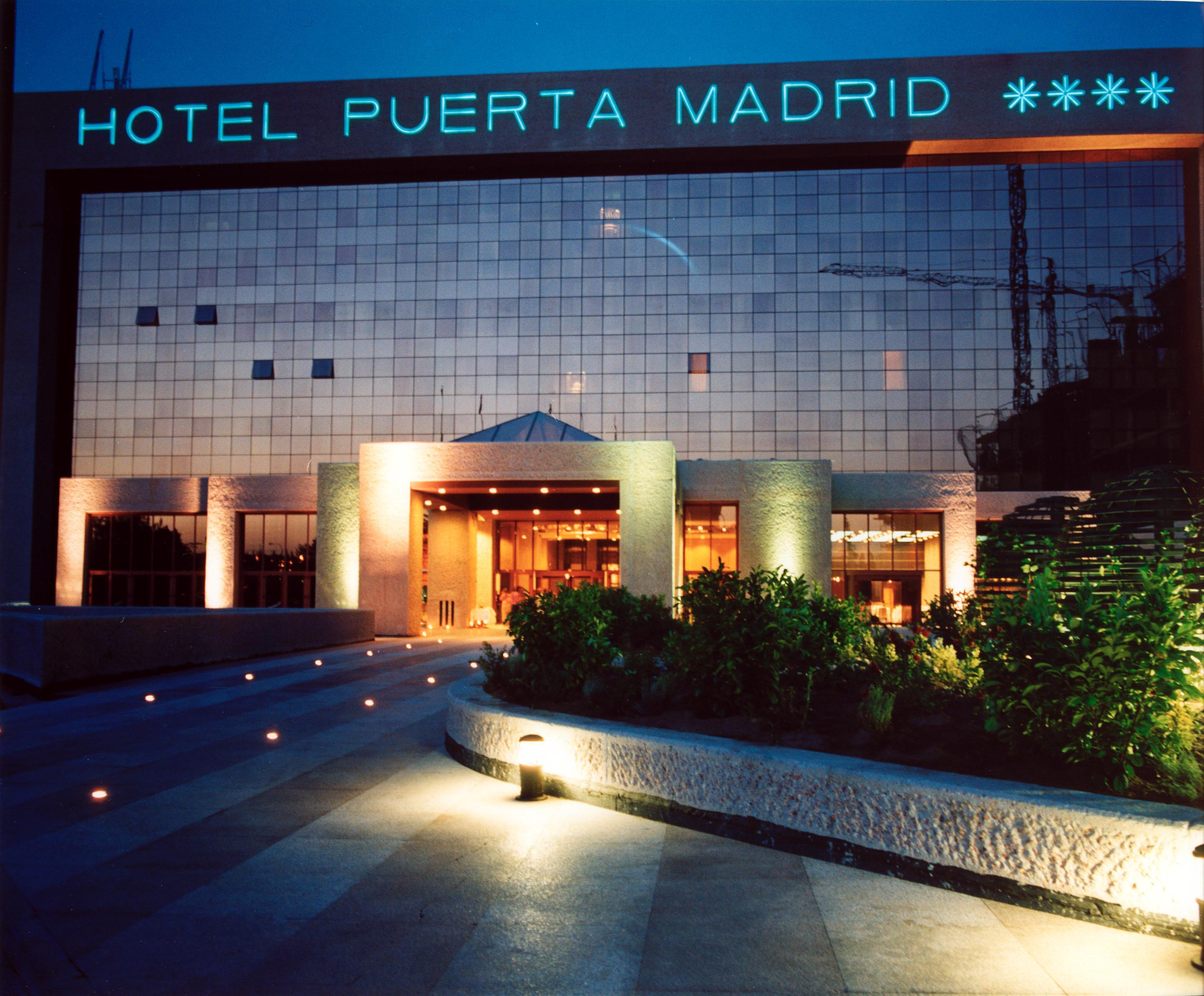 Hotel Silken Puerta Madrid Exteriér fotografie
