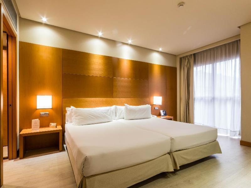 Hotel Silken Puerta Madrid Pokoj fotografie